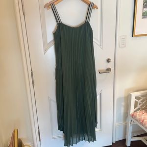 Zara Midi Flowy Green Summer Dress